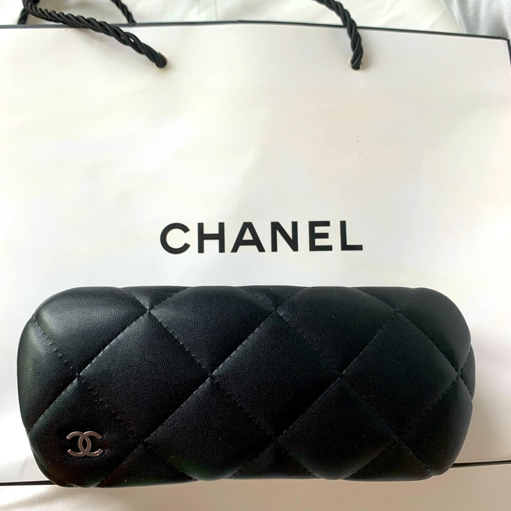 chanel black glasses
